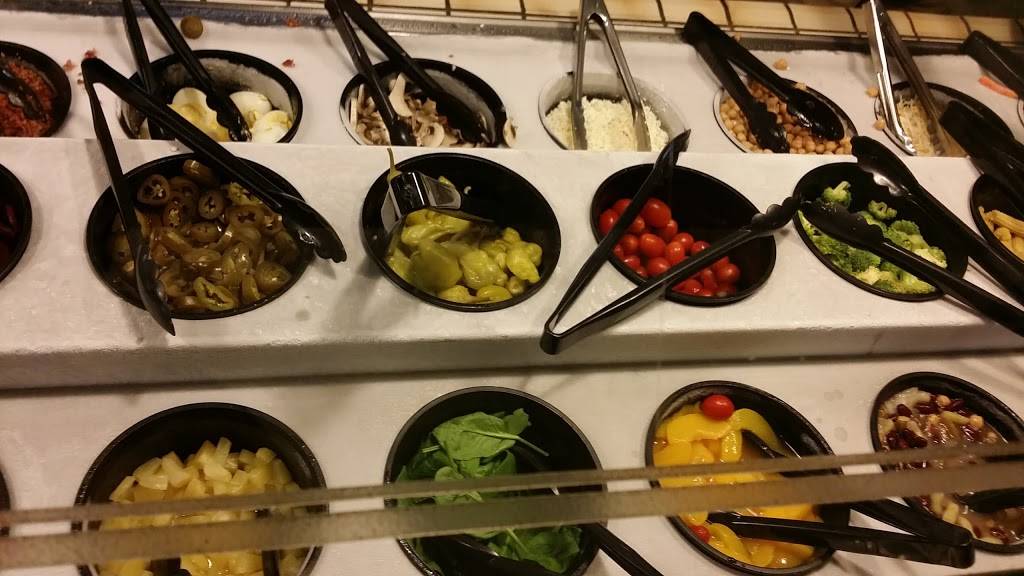 Round Table Pizza | meal delivery | 1225 El Camino Real, Menlo Park, CA 94025, USA | 6503216861 OR +1 650-321-6861