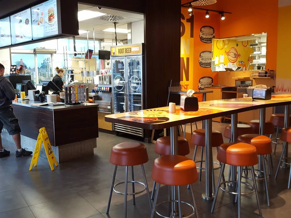 A&W Canada | restaurant | 479 Chemin Vanier, Gatineau, QC J9J 1Z4, Canada | 8195573790 OR +1 819-557-3790
