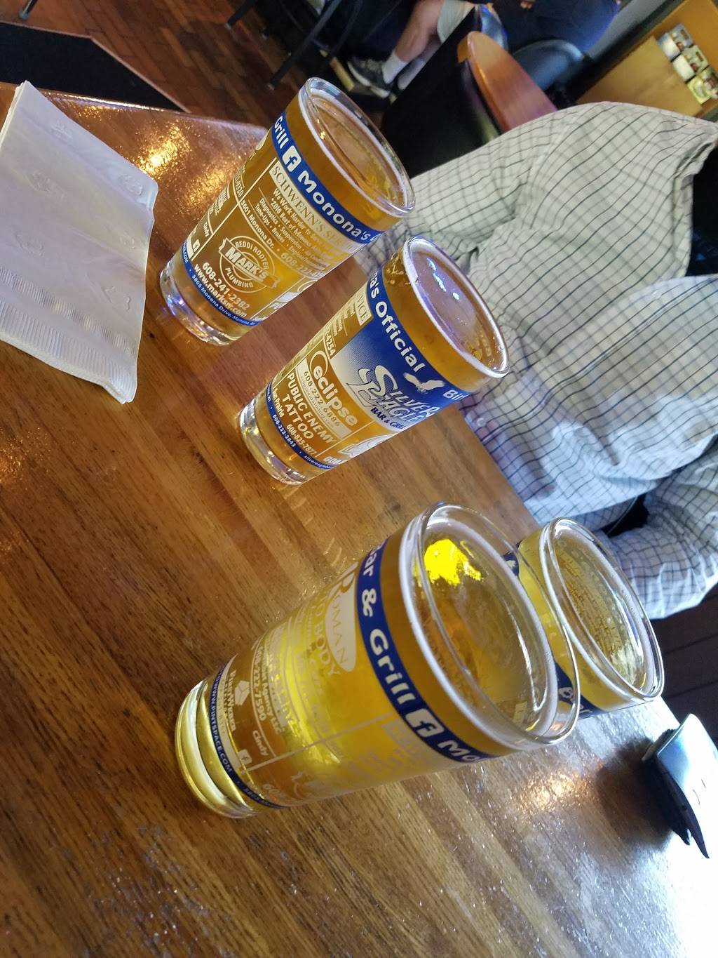 Silver Eagle Bar & Grill | restaurant | 5805 Monona Dr, Monona, WI 53716, USA | 6082222843 OR +1 608-222-2843