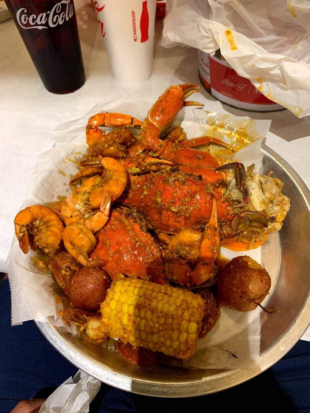 Fiery Crab | restaurant | 6900 Siegen Ln D, Baton Rouge, LA 70809, USA | 2253004455 OR +1 225-300-4455