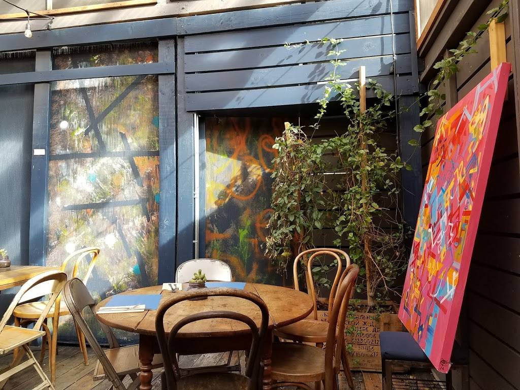 Atmosphere Mar Vista | restaurant | 12034 Venice Blvd, Los Angeles, CA 90066, USA | 3104370144 OR +1 310-437-0144