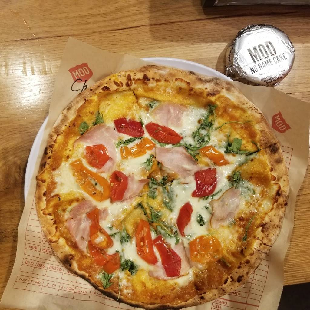 MOD Pizza | restaurant | 2736, 7470 W State St, Wauwatosa, WI 53213, USA | 4142572577 OR +1 414-257-2577