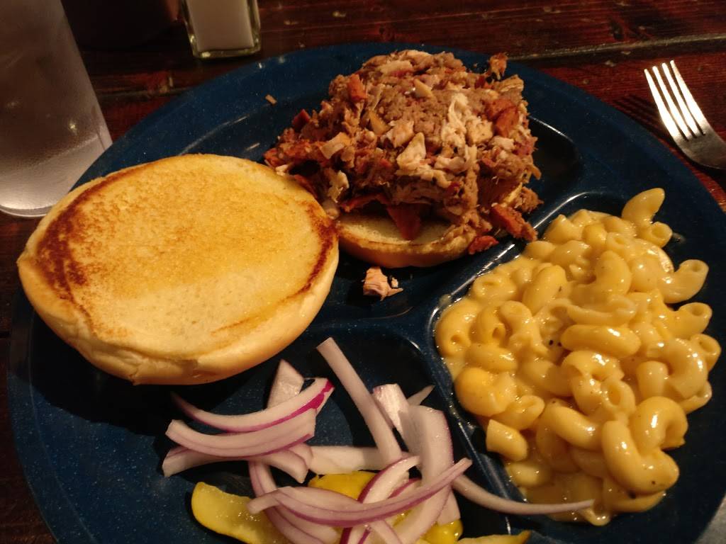 Bedlam BAR-B-Q | bakery | 610 NE 50th St, Oklahoma City, OK 73105, USA | 4055287427 OR +1 405-528-7427