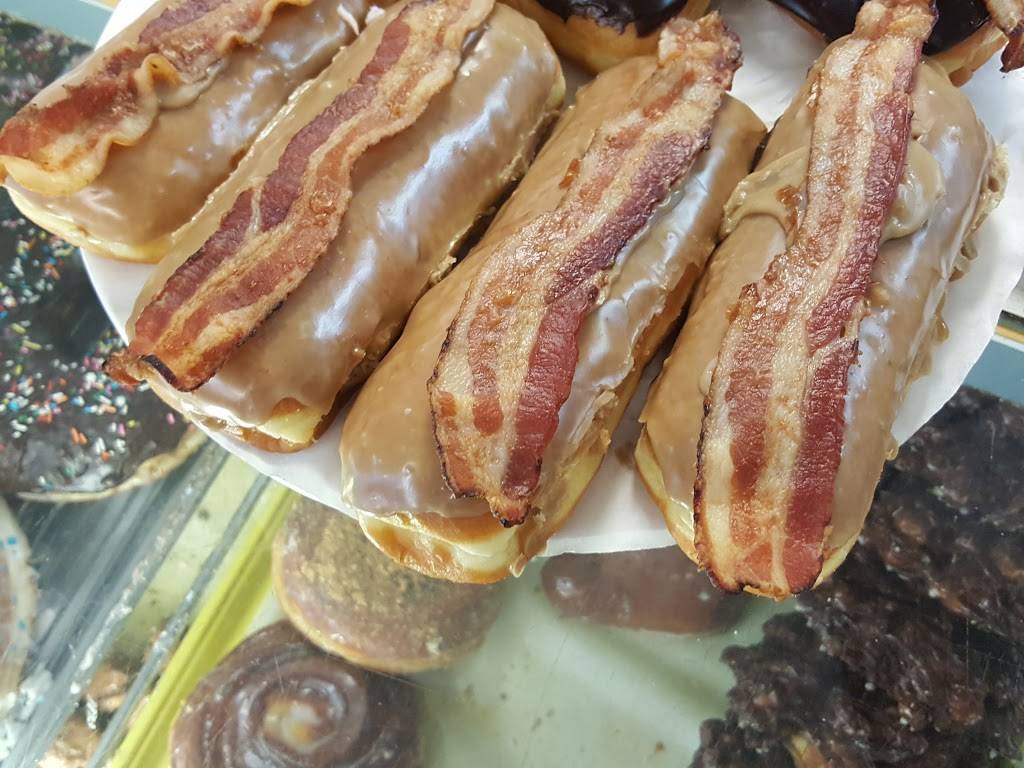 Spudnuts Donuts | bakery | 3810 W Channel Islands Blvd #b, Oxnard, CA 93035, USA | 8059847664 OR +1 805-984-7664