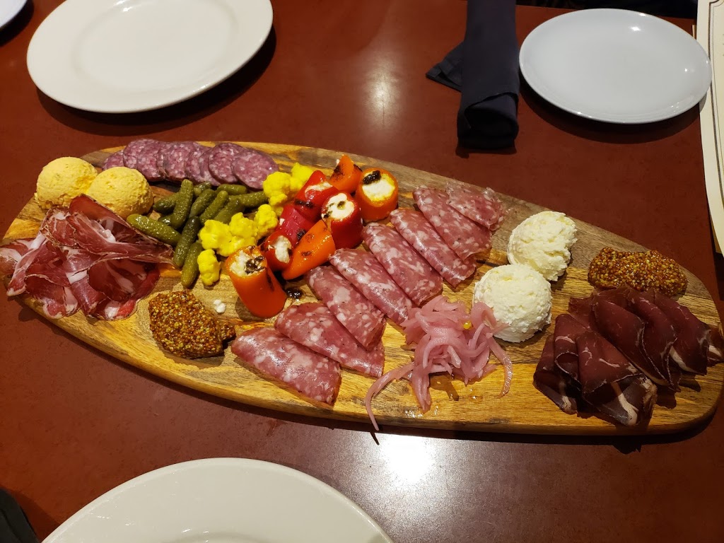 016 Restaurant & Sandwich Shop | restaurant | 5077 N Lincoln Ave, Chicago, IL 60625, USA | 7732717006 OR +1 773-271-7006