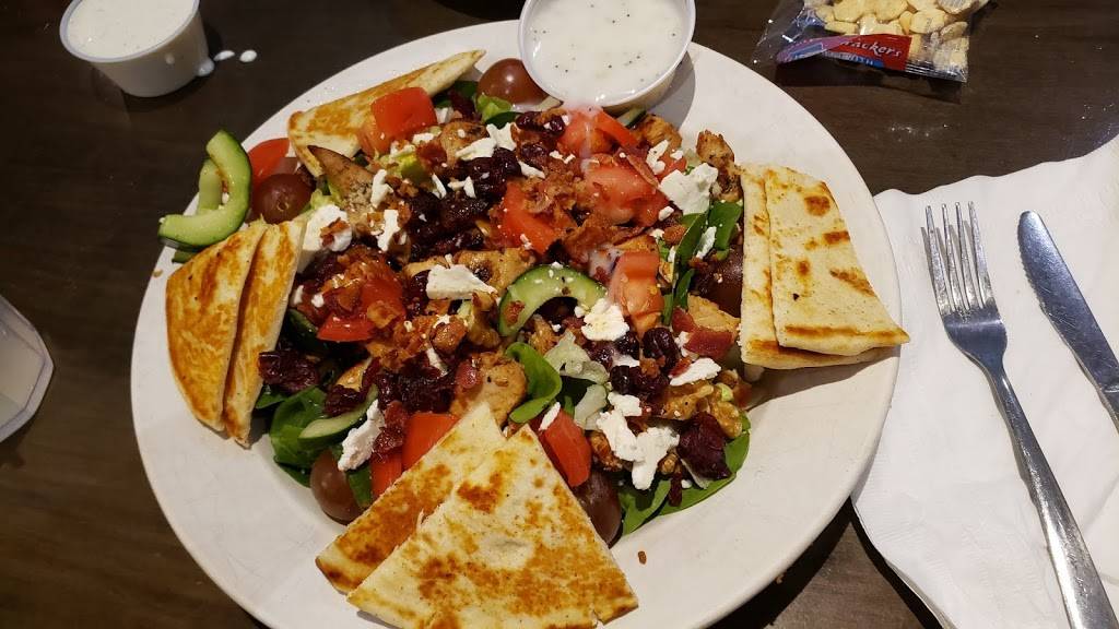 Charlies | restaurant | 1631 Toll Gate Dr, Maumee, OH 43537, USA | 4197947870 OR +1 419-794-7870