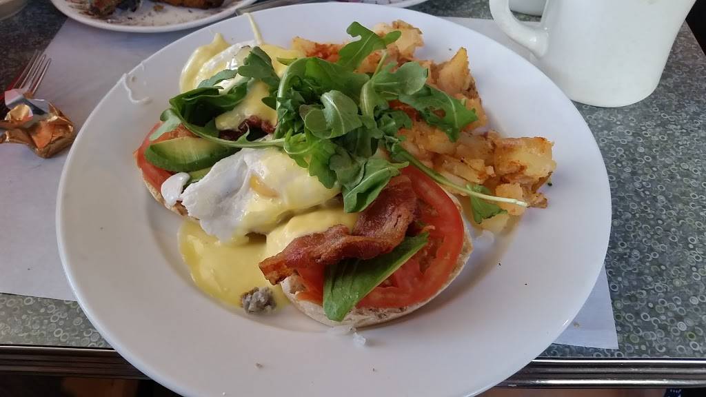 ArtCliff Diner | restaurant | 38 Beach Rd, Vineyard Haven, MA 02568, USA | 5086931224 OR +1 508-693-1224