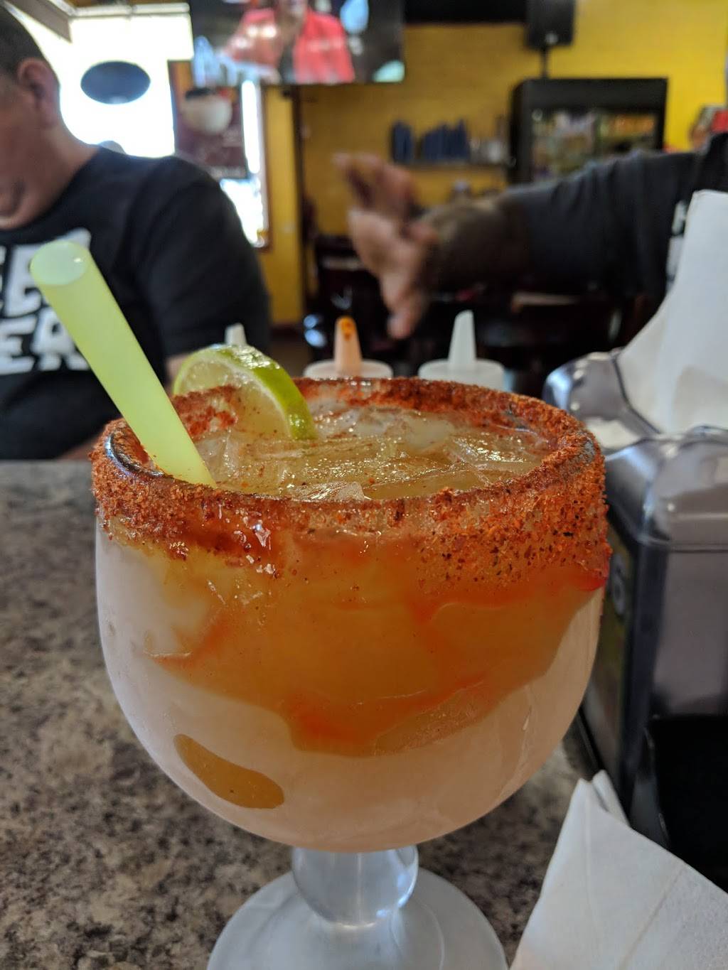 Mendozas Restaurant | restaurant | 2122 McKee Rd, San Jose, CA 95116, USA | 4082592333 OR +1 408-259-2333