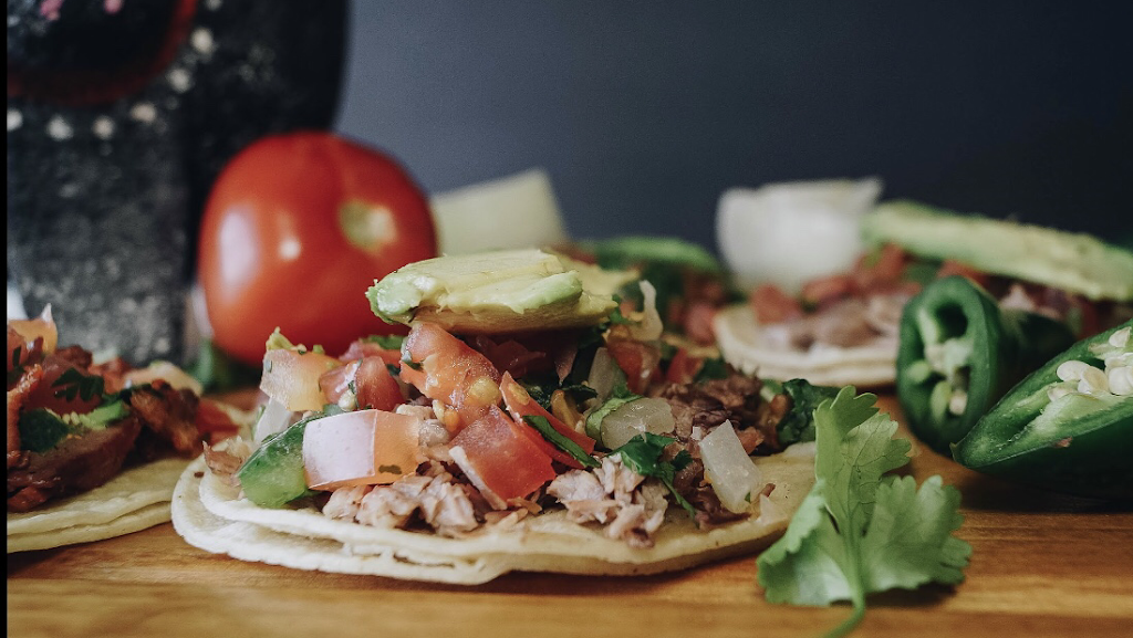 Taqueria Los Güeros | restaurant | 93 NJ-17, East Rutherford, NJ 07073, USA | 2013404361 OR +1 201-340-4361