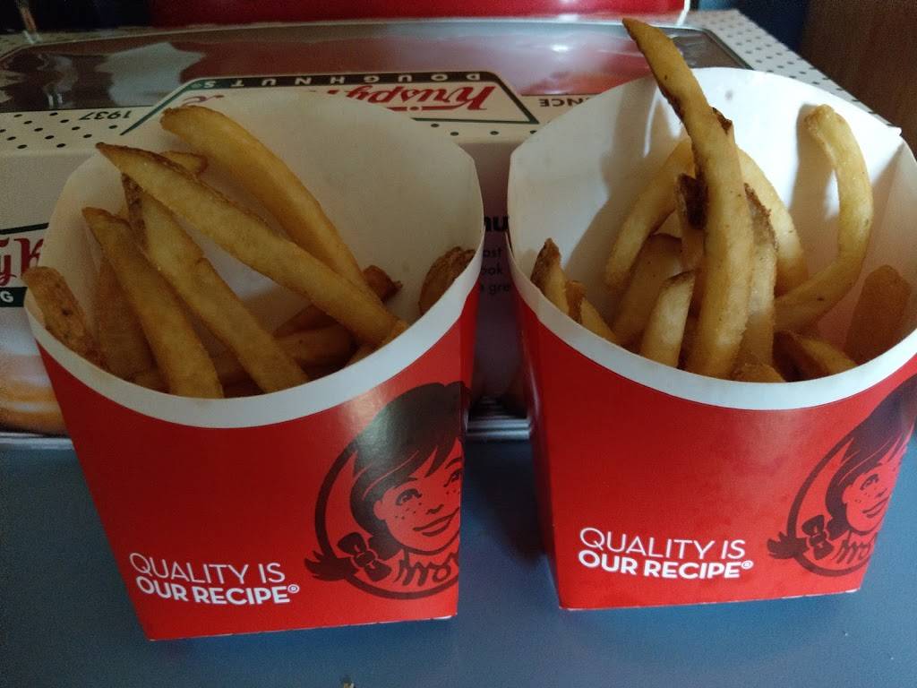 Wendys | restaurant | 6910 Cliffdale Rd, Fayetteville, NC 28314, USA | 9104876022 OR +1 910-487-6022