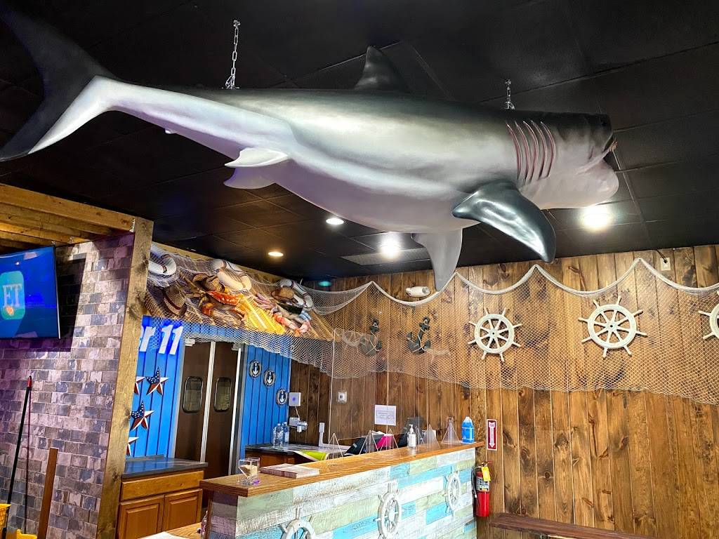 Pier 11 Boiling Seafood | restaurant | 1335 Stoneridge Dr, Gahanna, OH 43230, USA | 6149347077 OR +1 614-934-7077