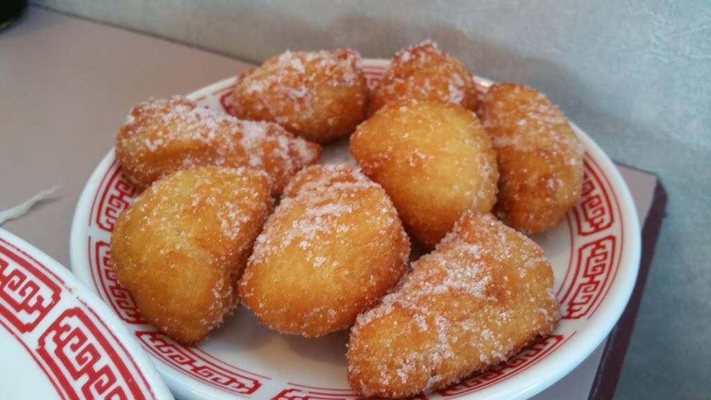 Lucky China | restaurant | 1375 S Robert St, West St Paul, MN 55118, USA | 6515527857 OR +1 651-552-7857