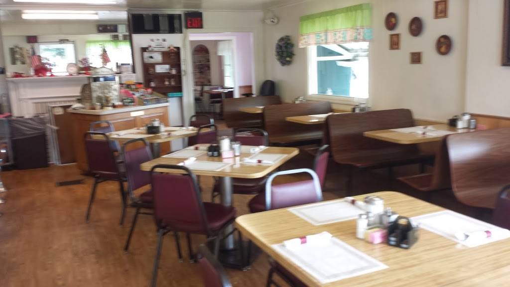 Roots Restaurant | restaurant | 1625, 1260 N Memorial Dr, Lancaster, OH 43130, USA | 7406538944 OR +1 740-653-8944