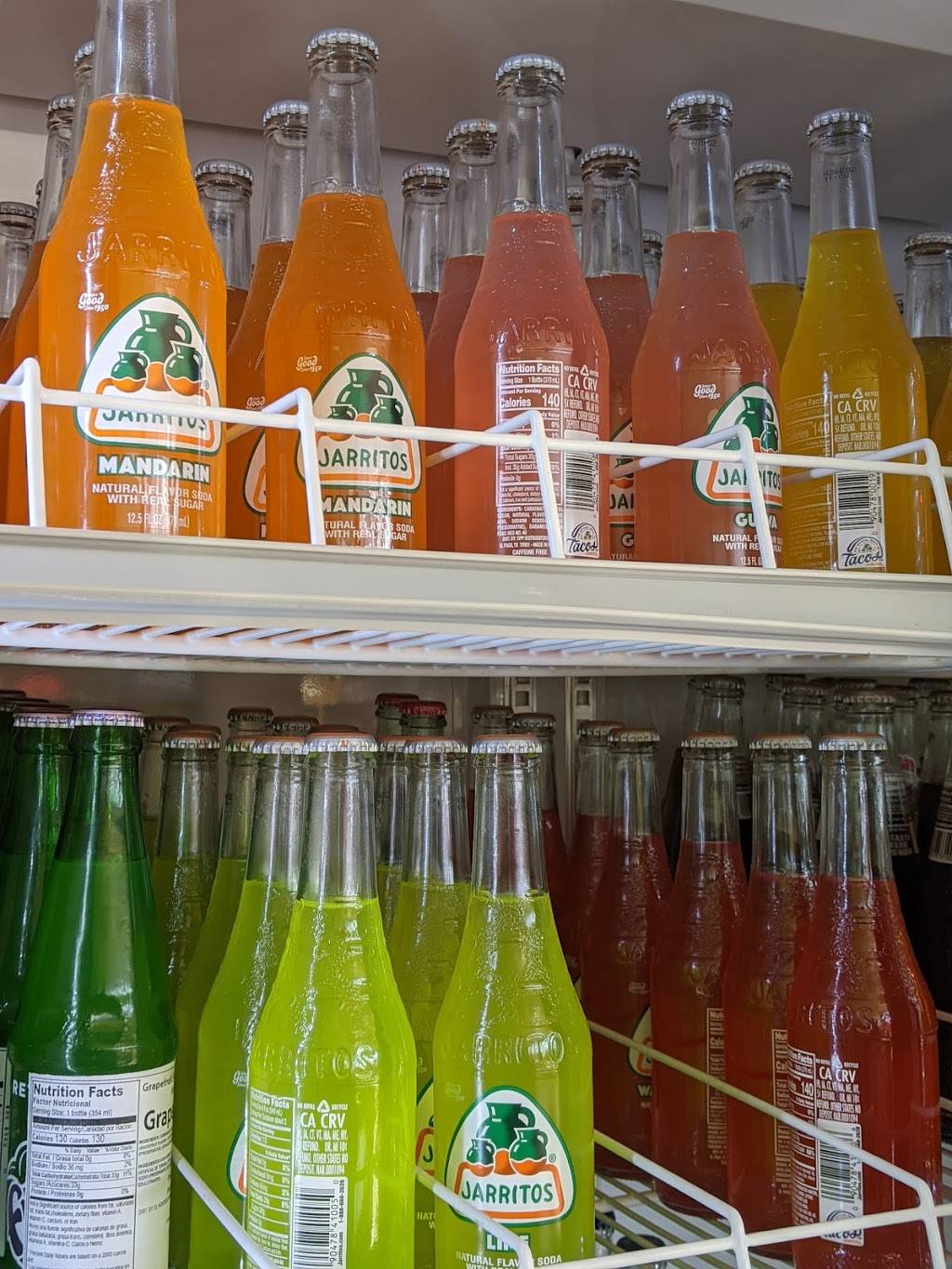 La Taqueria | restaurant | 145 Levittown Pkwy, Hicksville, NY 11801, USA | 5165957678 OR +1 516-595-7678