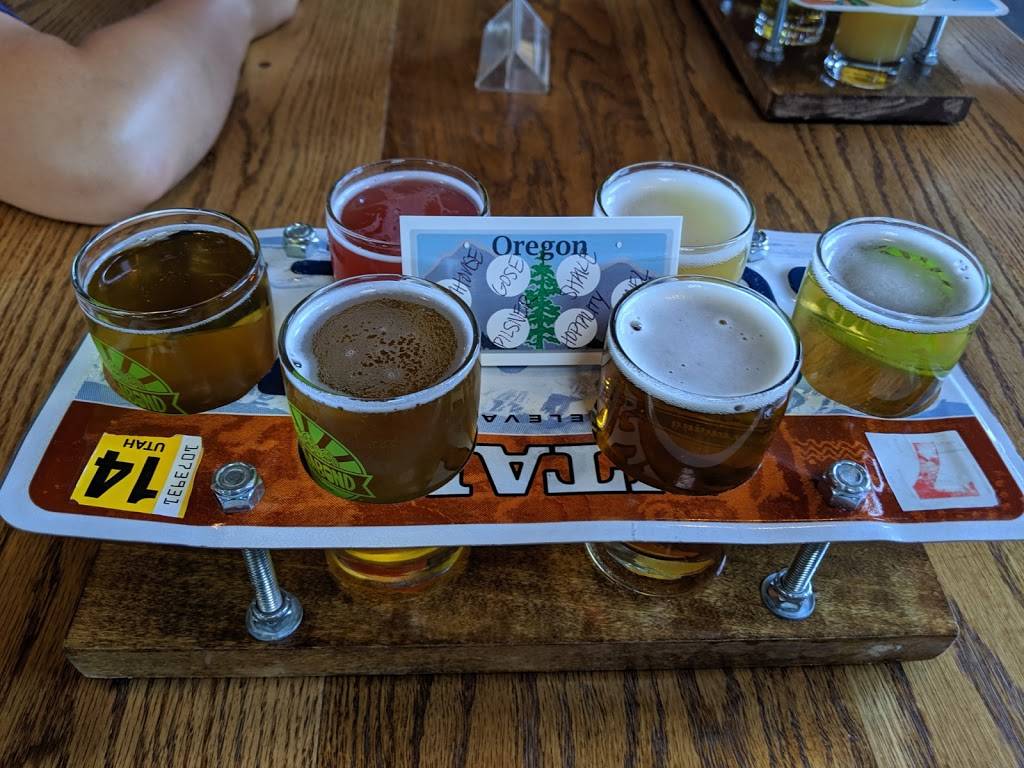 Vagabond Brewing | restaurant | 2195 Hyacinth St NE #172, Salem, OR 97301, USA | 5035129007 OR +1 503-512-9007