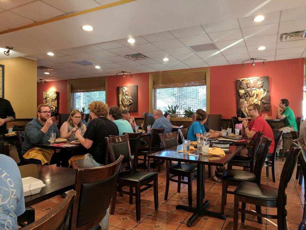 Simply Thai | restaurant | 323 Wallace Ave, Louisville, KY 40207, USA | 5028999670 OR +1 502-899-9670