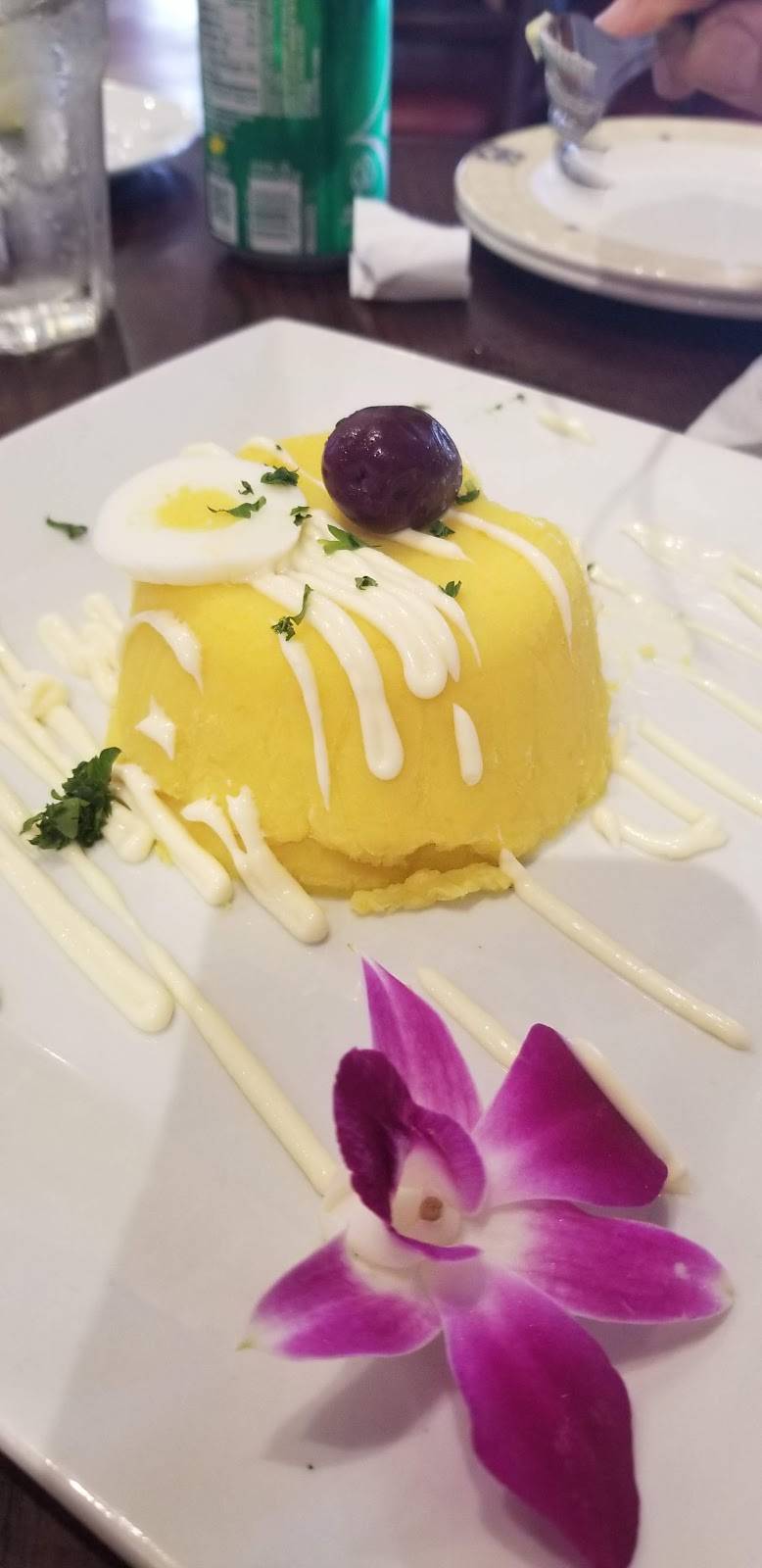 La Perla Peruvian Restaurant | restaurant | 13746 SW 152nd St, Miami, FL 33177, USA | 7862937101 OR +1 786-293-7101