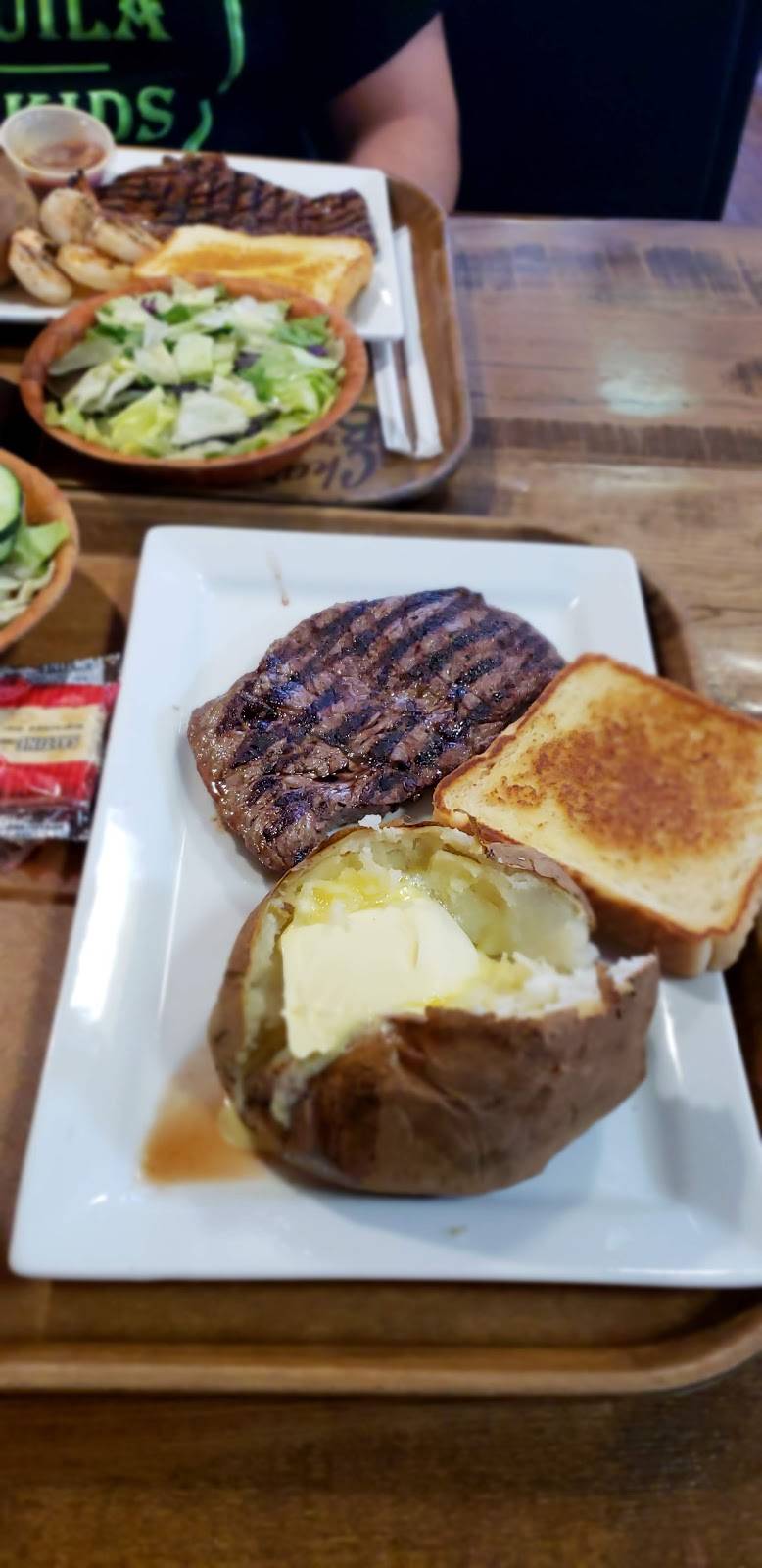 Charco Broiler Steak House | restaurant | 413 W Jefferson Blvd, Dallas, TX 75208, USA | 2149426806 OR +1 214-942-6806