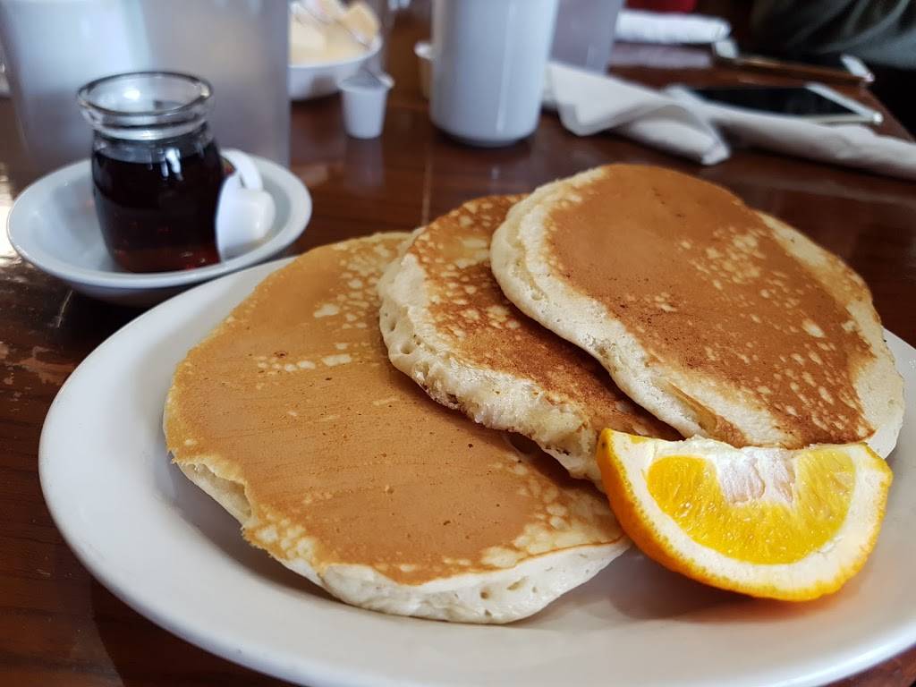 Denas Home Cookin | restaurant | 3747 Portage Rd, Niagara Falls, ON L2J 2L1, Canada | 2892969600 OR +1 289-296-9600