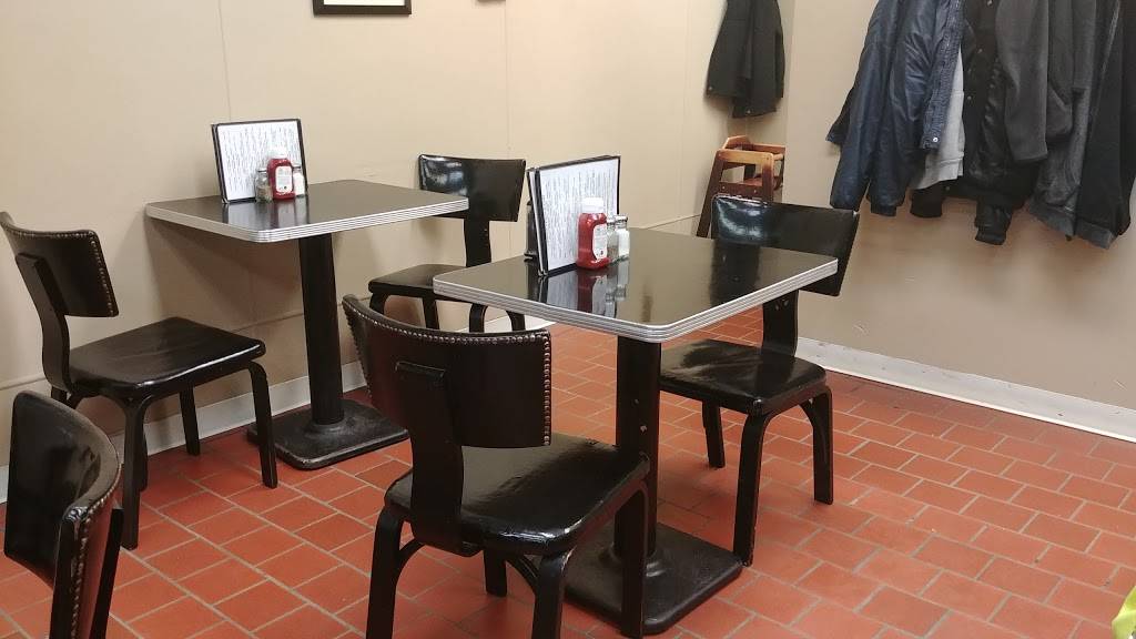 Clementes Pizza & Grill | restaurant | 1302 Whalley Ave, New Haven, CT 06515, USA | 2035627888 OR +1 203-562-7888