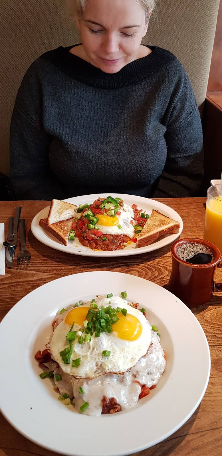 Pinecrest Diner | restaurant | 401 Geary St, San Francisco, CA 94102, USA | 4158856407 OR +1 415-885-6407