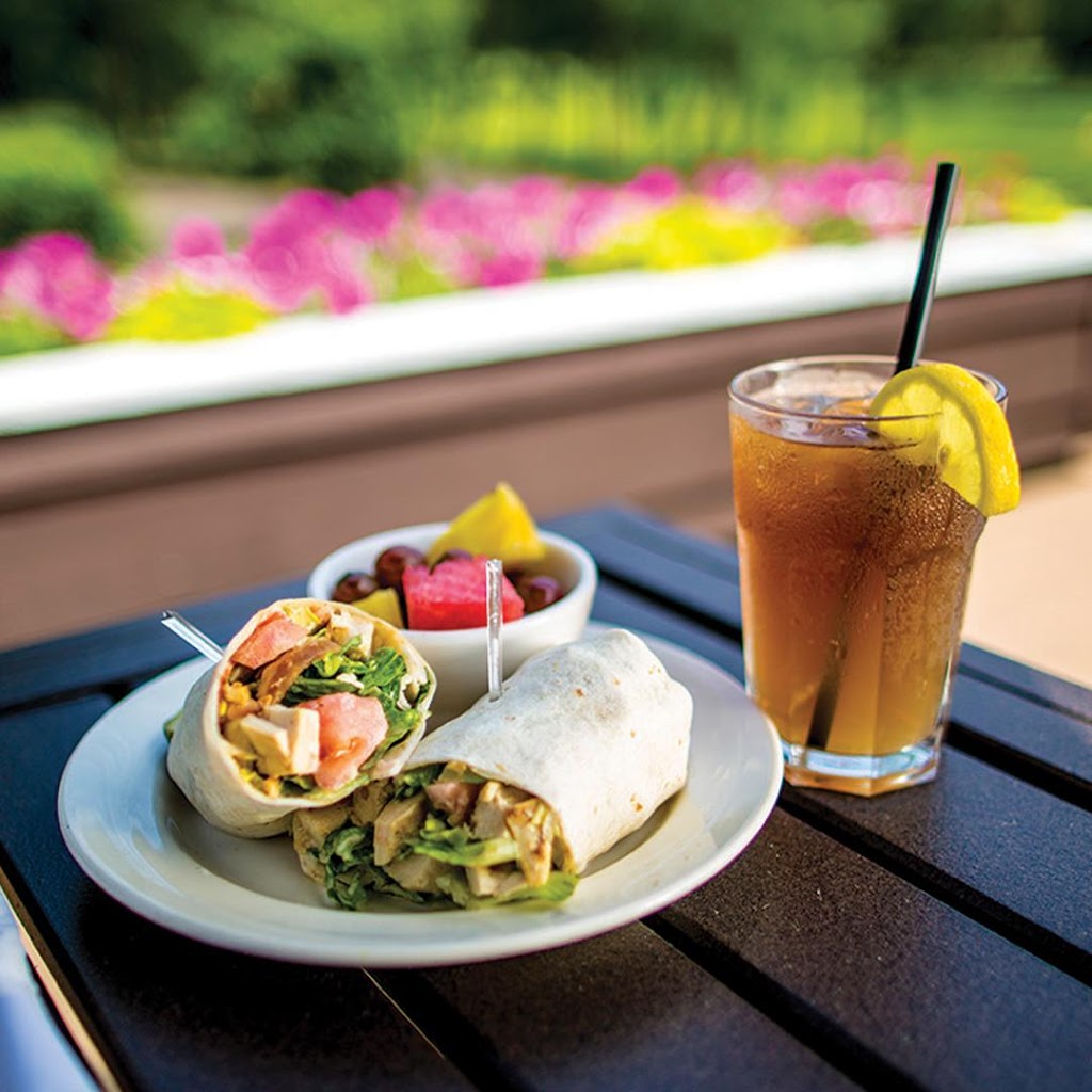 Freddys Sports Grill at Grand View Lodge | restaurant | 23521 Nokomis Ave, Nisswa, MN 56468, USA | 2189638740 OR +1 218-963-8740