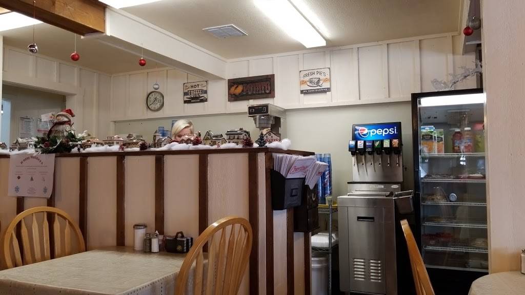 Cravins | restaurant | 389 S Meridian Rd, Hudson, MI 49247, USA | 5174482637 OR +1 517-448-2637