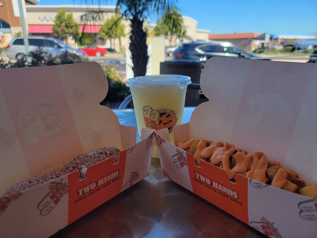 Two Hands Corn Dog Convoy | restaurant | 3860 Convoy St Suite 100, San Diego, CA 92111, USA | 8587374234 OR +1 858-737-4234
