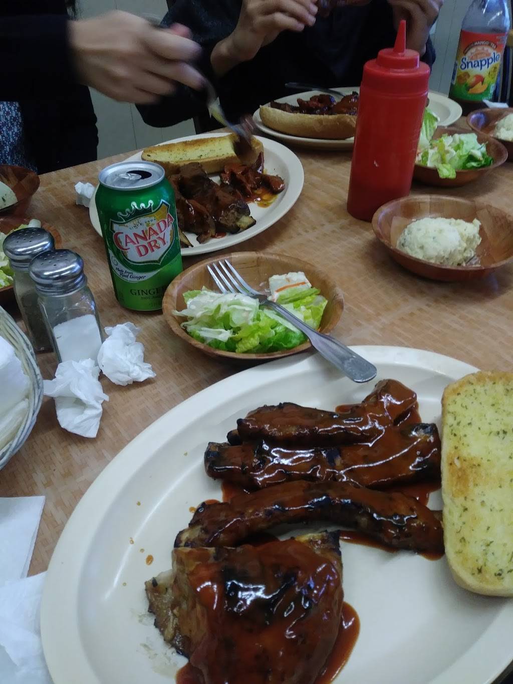 J Cs Bar-B-Q | restaurant | 1080 Saratoga Ave #8, San Jose, CA 95129, USA | 4082462146 OR +1 408-246-2146