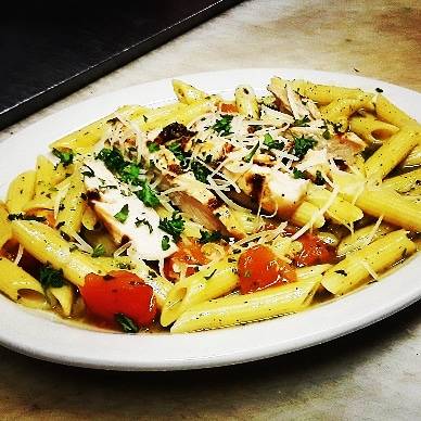 Joanies Pizzeria | restaurant | 2101 Menard St, St. Louis, MO 63104, USA | 3148651994 OR +1 314-865-1994