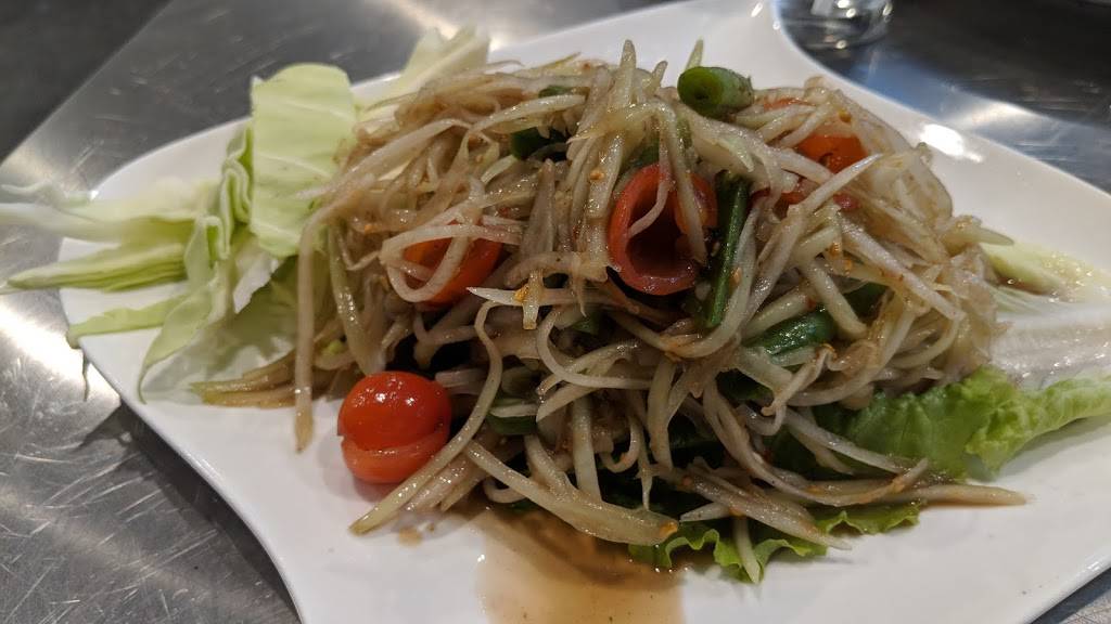 Foxy Noodle And BBQ | restaurant | 5016, 507 N Mountain Ave, Upland, CA 91786, USA | 9099206889 OR +1 909-920-6889