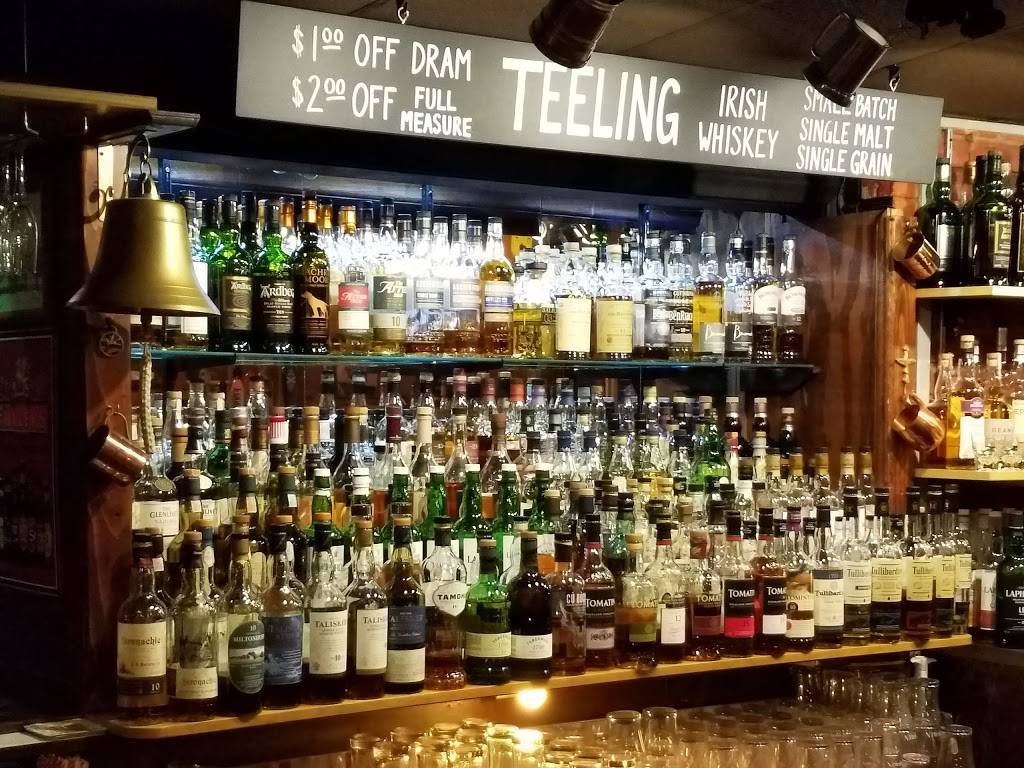 Merlins Rest Pub | restaurant | 3601 E Lake St, Minneapolis, MN 55406, USA | 6122162419 OR +1 612-216-2419