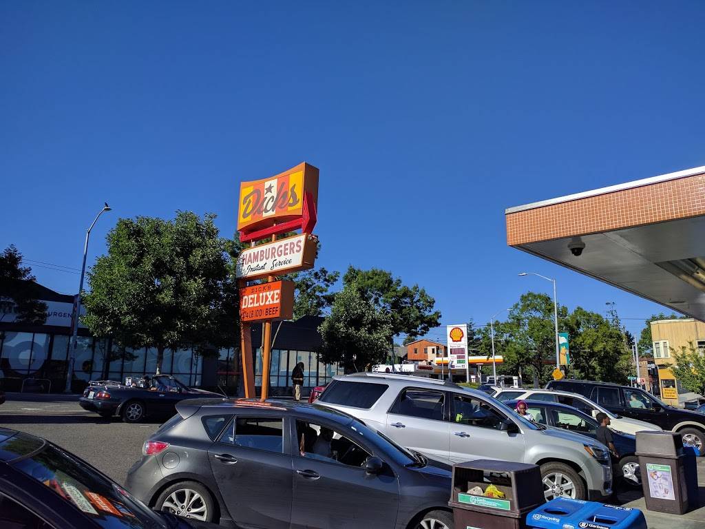 Dicks Drive-In | restaurant | 111 NE 45th St, Seattle, WA 98105, USA | 2066325125 OR +1 206-632-5125
