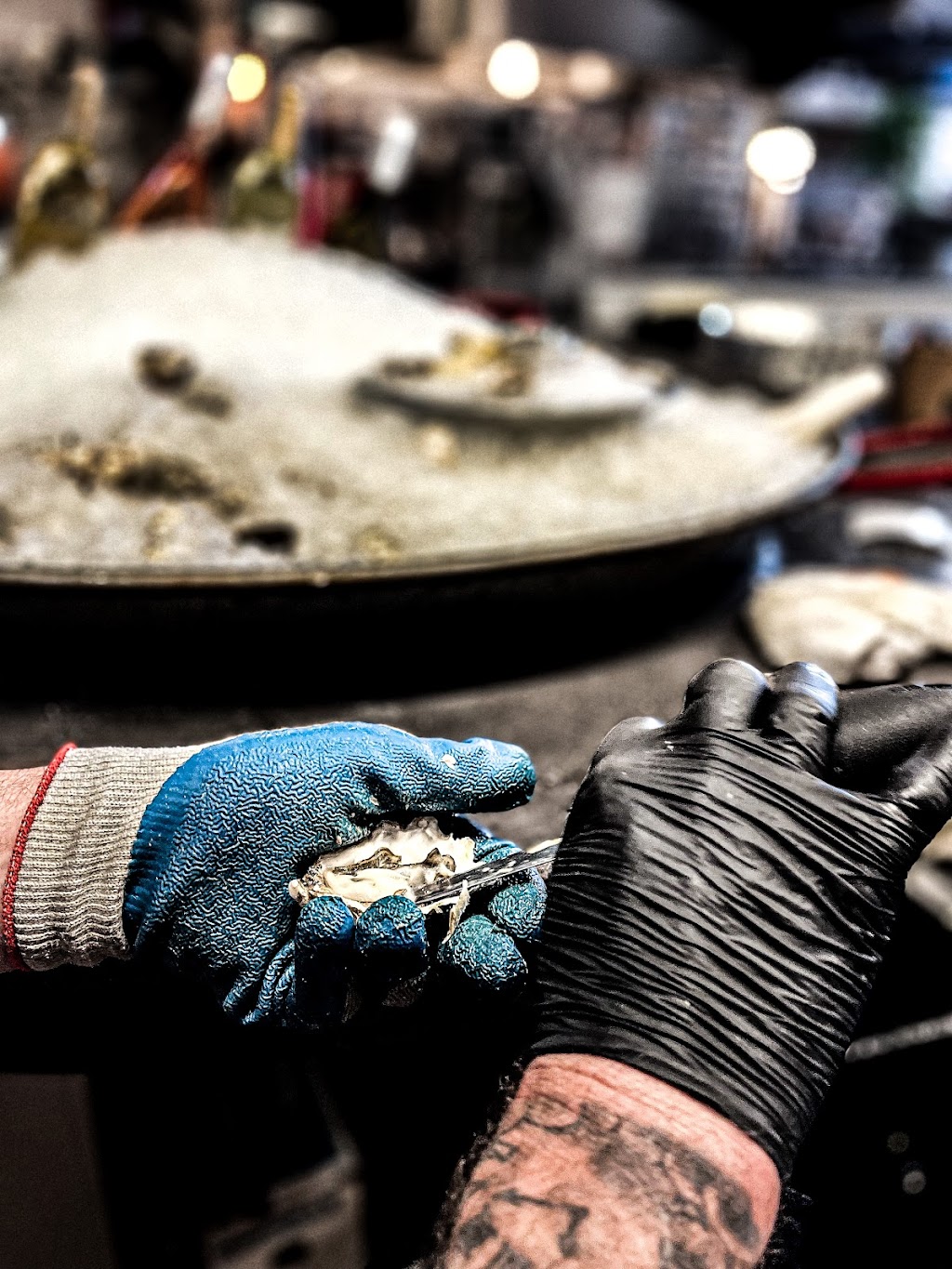 Shuck It! Oyster Bar & Seafood | restaurant | 610 Main St, Martinez, CA 94553, USA | 9253878349 OR +1 925-387-8349