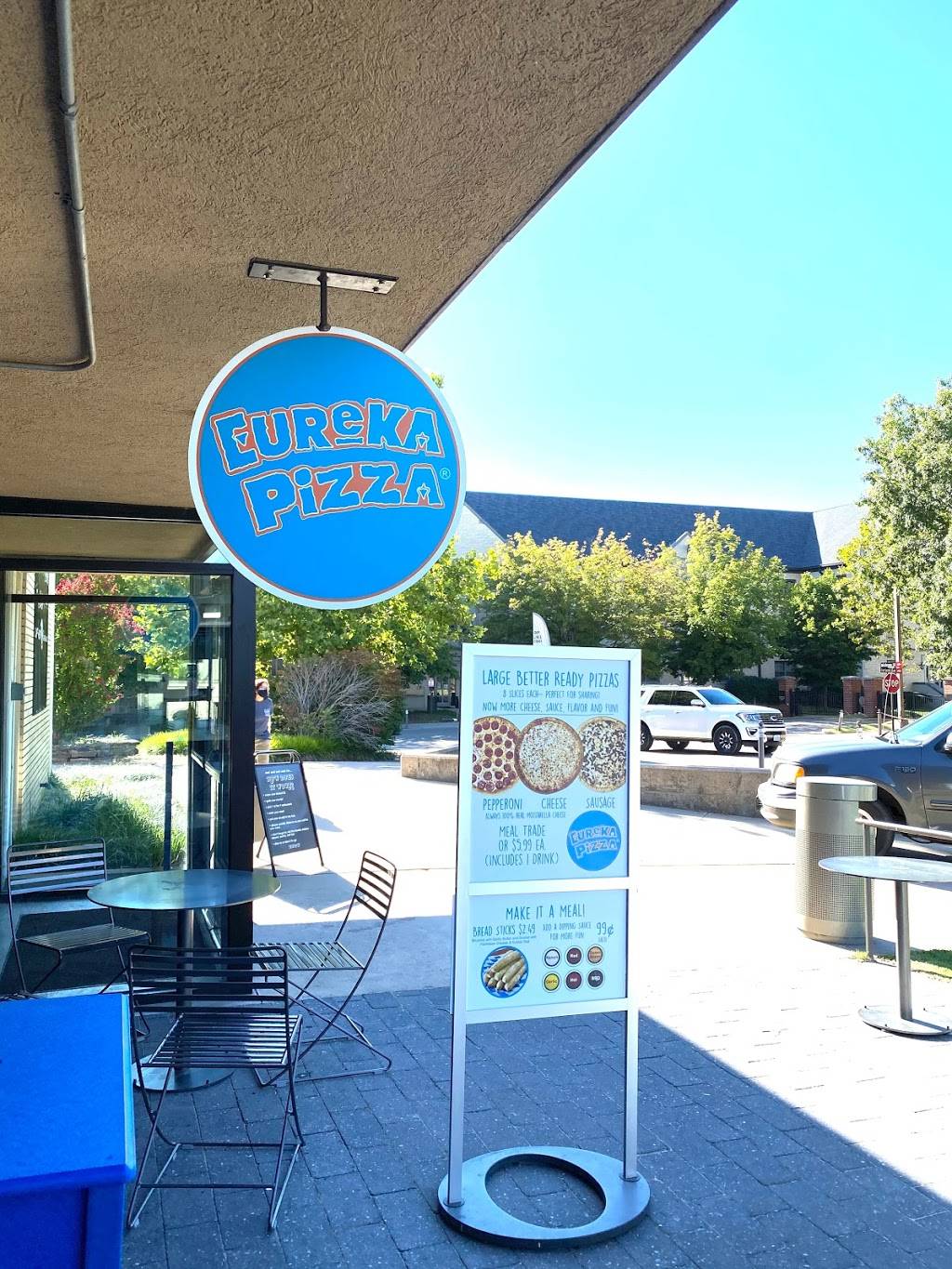 Eureka Pizza | restaurant | 1021 W Dickson St, Fayetteville, AR 72701, USA | 4795752954 OR +1 479-575-2954