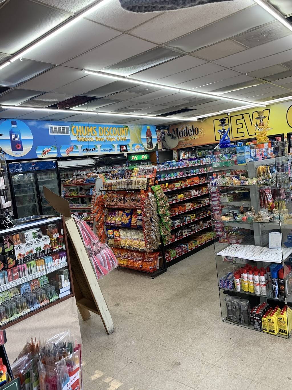 Chums markt Lebanon | restaurant | 622 N Cumberland St, Lebanon, TN 37087, USA | 6159652550 OR +1 615-965-2550