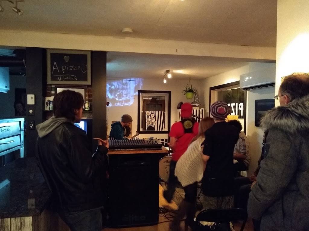 A Pizza Sherbrooke | restaurant | 287 Rue Galt O, Sherbrooke, QC J1H 1Y1, Canada | 8196749377 OR +1 819-674-9377