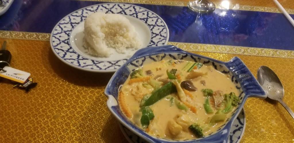 Thai Bistro | restaurant | 5414 Main St, New Port Richey, FL 34652, USA | 7278158600 OR +1 727-815-8600