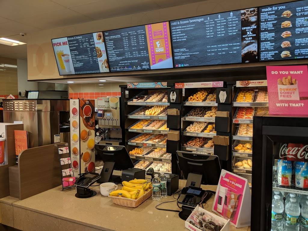 Dunkin Donuts | restaurant | 1966 Veterans Memorial Hwy, Islandia, NY 11749, USA | 6312034333 OR +1 631-203-4333
