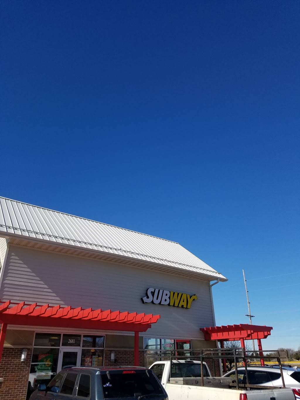 Subway | restaurant | 2681 Windsor St, Sun Prairie, WI 53590, USA | 6088344400 OR +1 608-834-4400