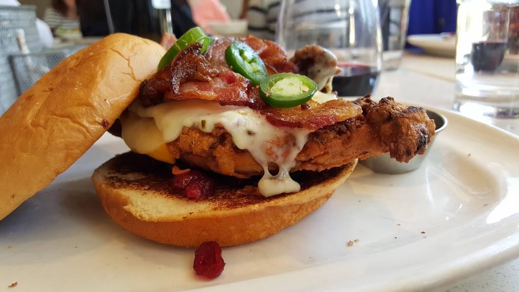 The Counter | restaurant | 2901 Ocean Park Blvd #102, Santa Monica, CA 90405, USA | 3103998383 OR +1 310-399-8383