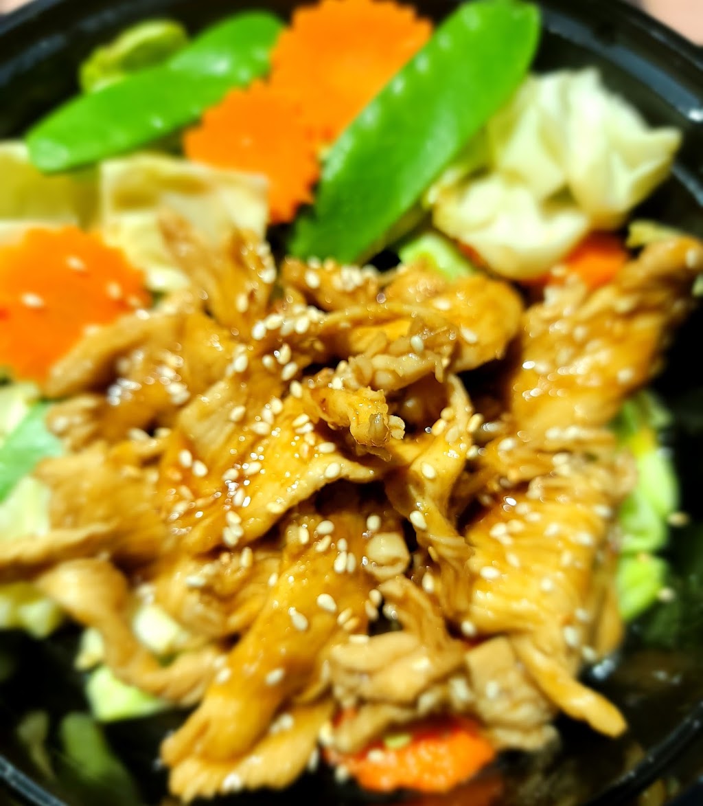 Mekong Kitchen Thai Restaurant | restaurant | 847 W State St, Hurricane, UT 84737, USA | 4356352272 OR +1 435-635-2272