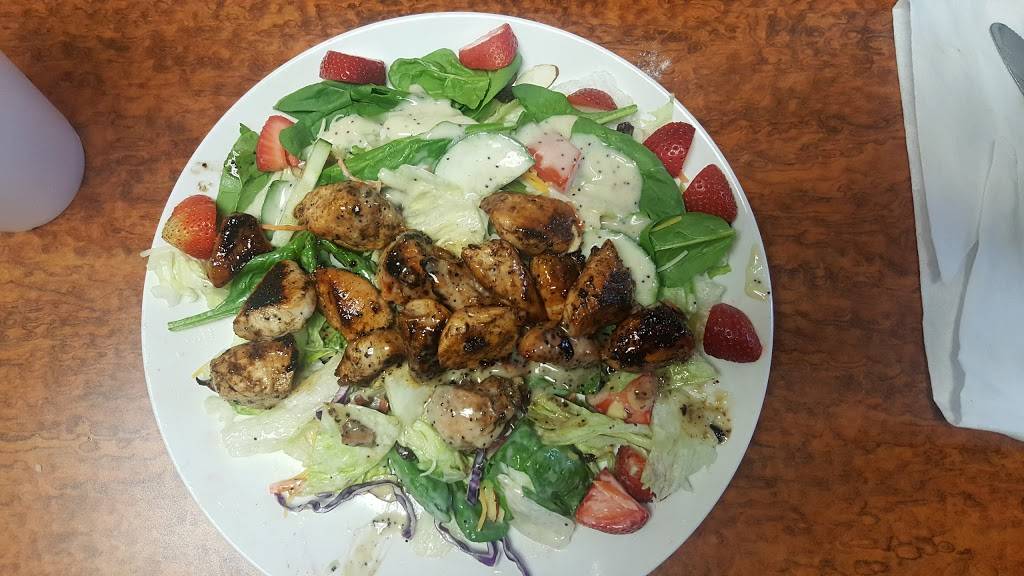 Kickers Takeout | restaurant | 301 Edgefield St, Greenwood, SC 29646, USA | 8649435300 OR +1 864-943-5300