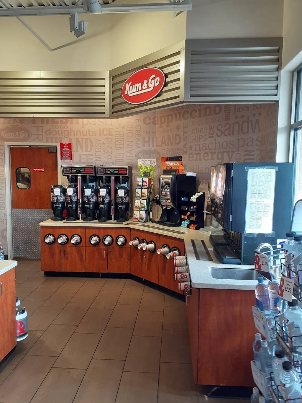 Kum & Go | meal takeaway | 1505 N National Ave, Springfield, MO 65803, USA | 4178620387 OR +1 417-862-0387
