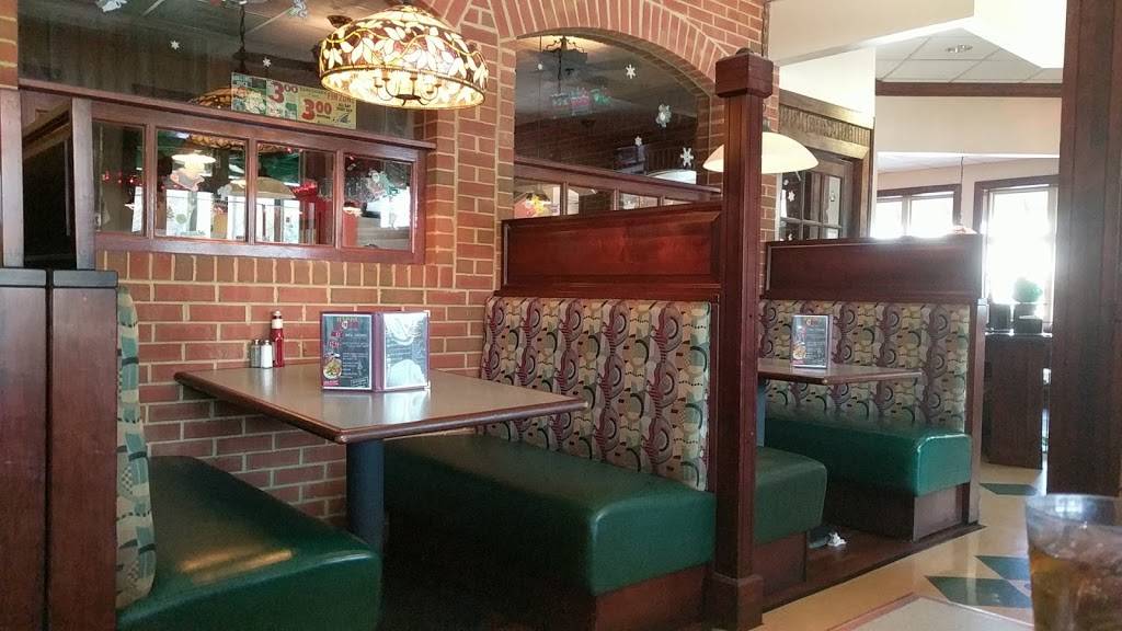 Kellys Tavern - Port Warwick | restaurant | 1010 Loftis Blvd, Newport News, VA 23606, USA | 7572460080 OR +1 757-246-0080