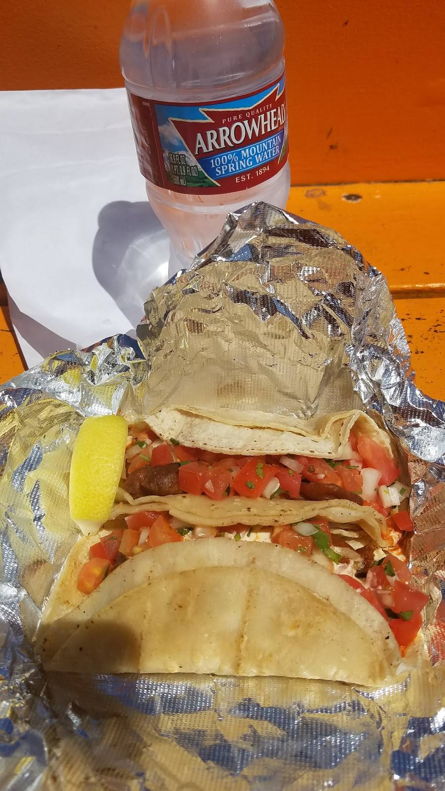 Pepes Mexican Food | restaurant | 200 Rossmore Dr, Oxnard, CA 93035, USA | 8059852880 OR +1 805-985-2880