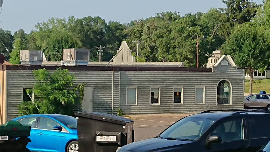 Village Pizzeria Of Amery | restaurant | 325 Keller Ave N, Amery, WI 54001, USA | 7152687010 OR +1 715-268-7010