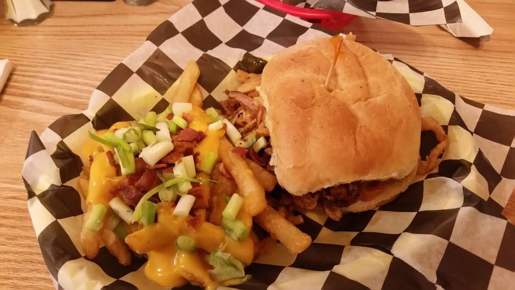 Red Rocket Bar & Grill | restaurant | 1458 Liberator St, Peru, IN 46970, USA | 7656890763 OR +1 765-689-0763