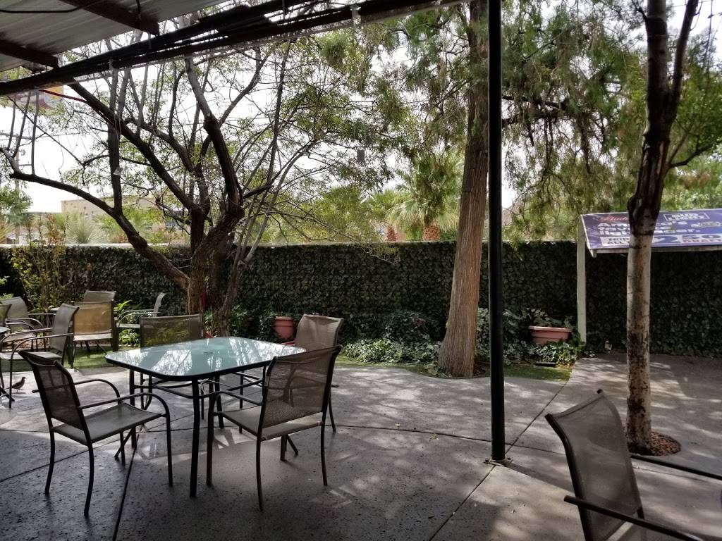 The Game Sports Bar and Grill | restaurant | 2605 S Espina St, Las Cruces, NM 88001, USA | 5755244263 OR +1 575-524-4263