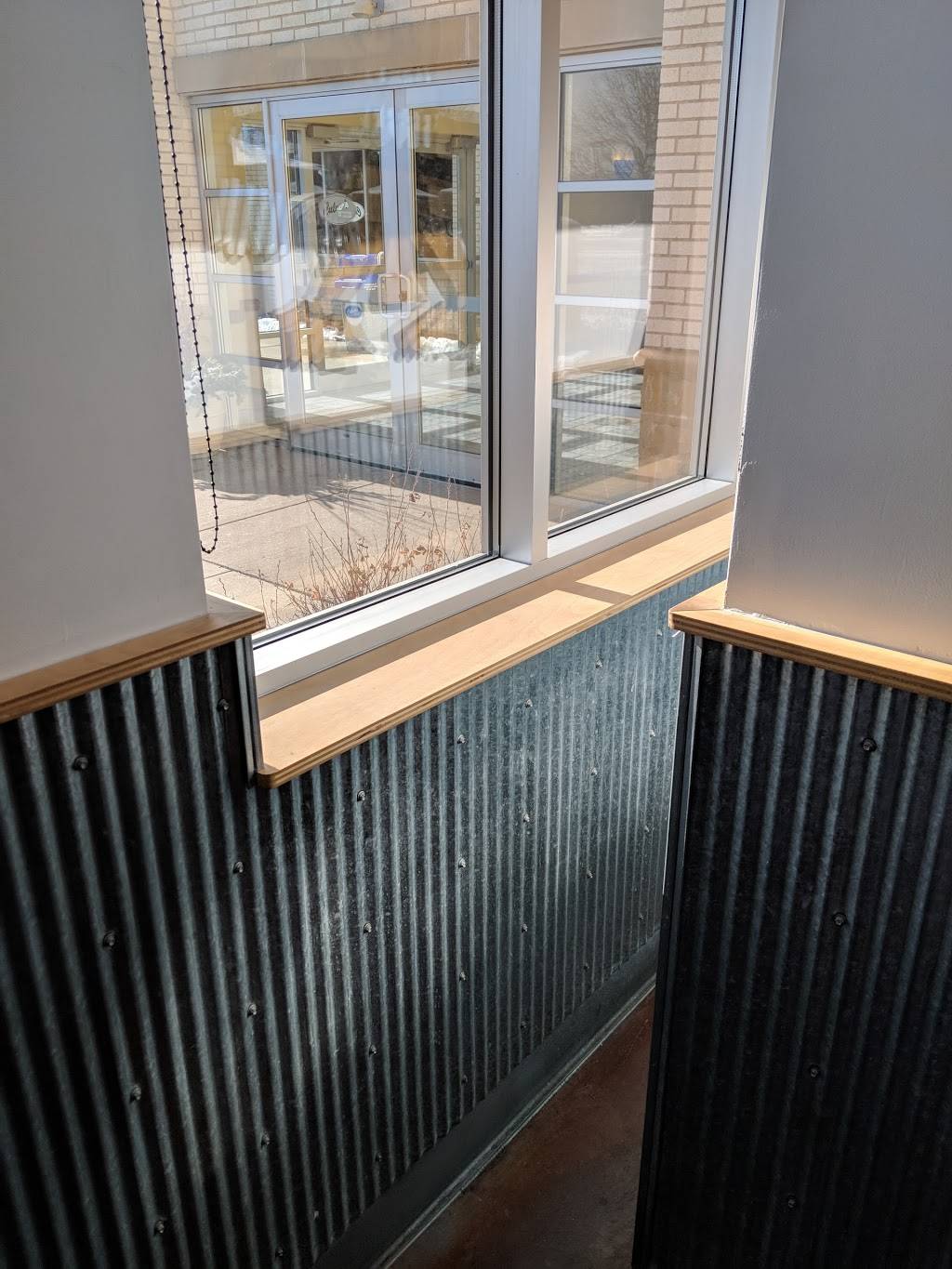 Chipotle Mexican Grill | restaurant | 3705 N 124th St Ste 200, Brookfield, WI 53005, USA | 2627813692 OR +1 262-781-3692